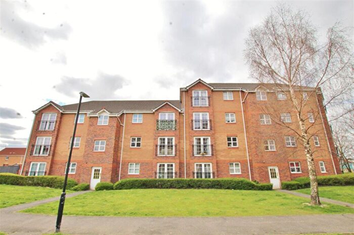 2 Bedroom Flat To Rent In Canavan Court, Falkirk, FK2