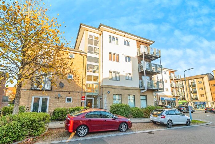 3 Bedroom Apartment For Sale In Oakworth Avenue, Broughton, Milton Keynes, MK10