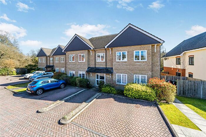 2 Bedroom Flat For Sale In Foxleigh Grange, Bisley, Woking, Surrey, GU24
