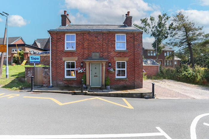 4 Bedroom Detached House For Sale In Mill Street, Poulton-le-fylde, FY6