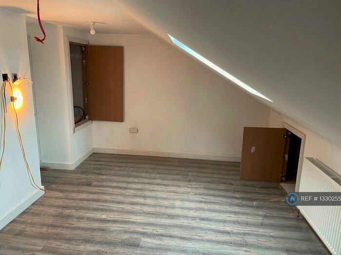 Studio To Rent In Oxford Road, Reading, RG1