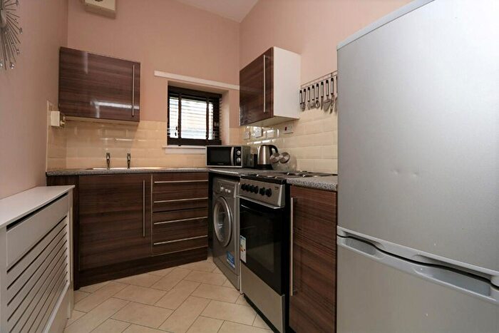 1 Bedroom Terraced House To Rent In Main Street, Bellshill, ML4