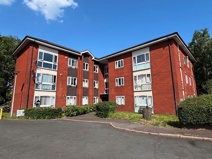 1 Bedroom Flat For Sale In Flat Heantun Mill Court, Willingsworth Road, Wednesbury, WS10