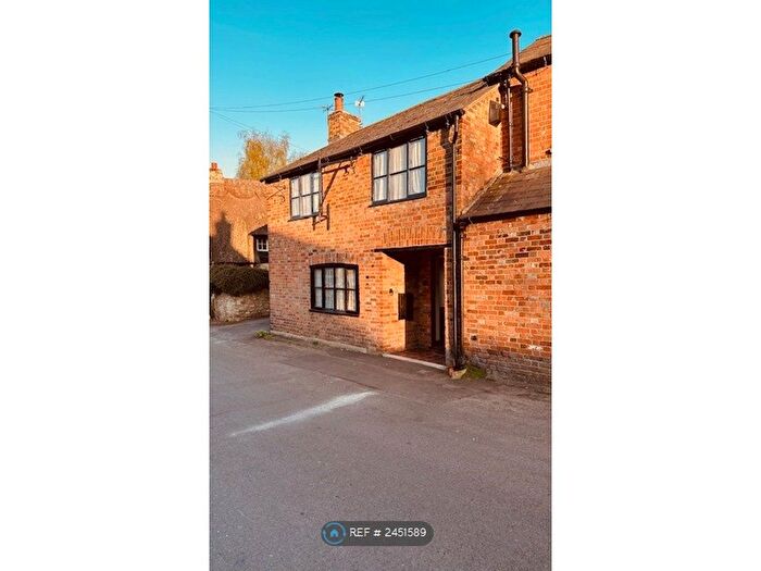 2 Bedroom Semi-Detached House To Rent In High Street, Long Crendon, Aylesbury, HP18