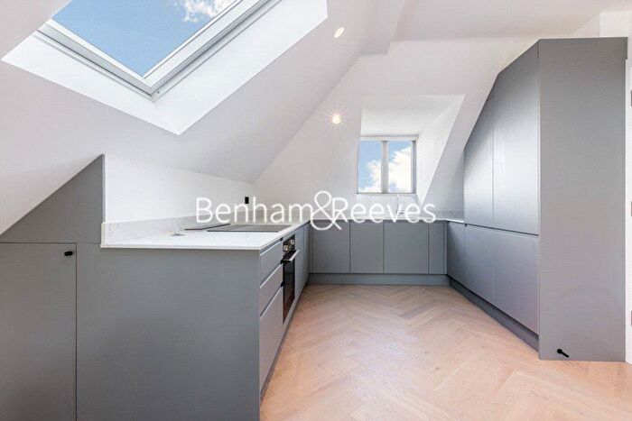 1 Bedroom Flat To Rent In Durnsford Road, London, SW19