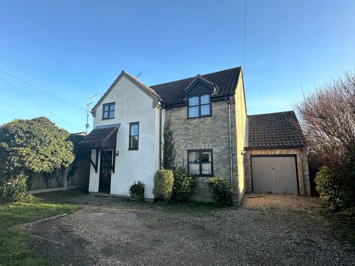 4 Bedroom Terraced House To Rent In Holmsey Green, Beck Row, Suffolk, IP28