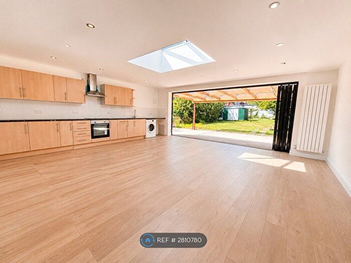 4 Bedroom Semi-Detached House To Rent In Stag Lane, Edgware, HA8