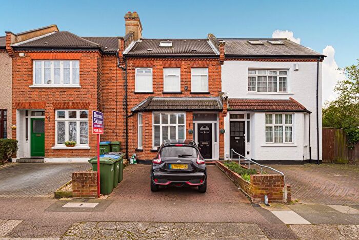 4 Bedroom Terraced House For Sale In Dumbreck Road, Eltham Park, SE9
