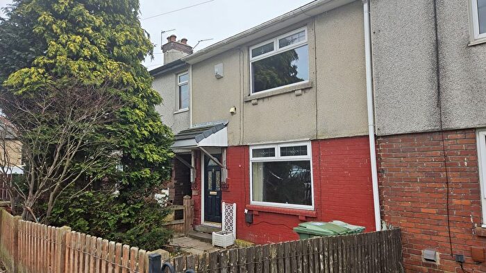 2 Bedroom Terraced House For Sale In Beechdale Avenue, Batley, WF17