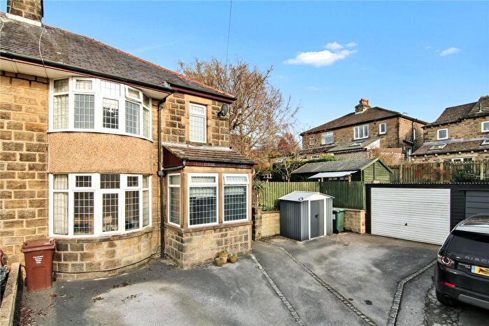3 Bedroom End Of Terrace House For Sale In Driver Terrace, Silsden, BD20