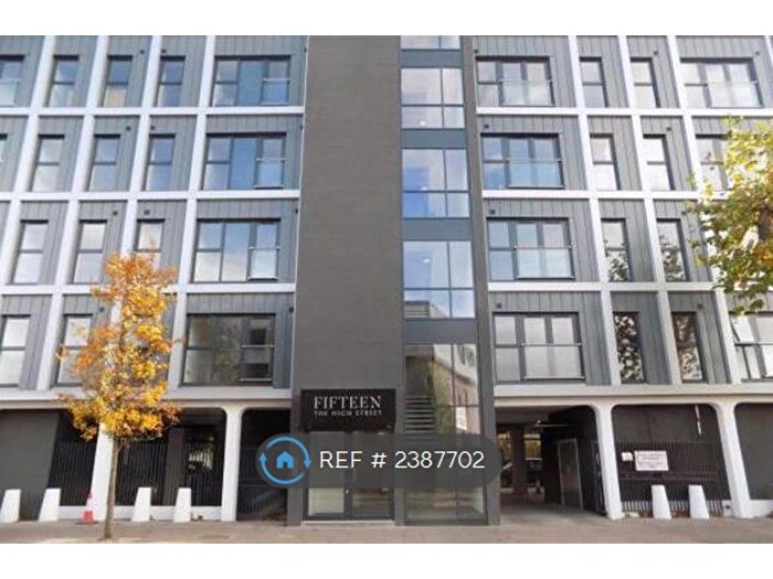 2 Bedroom Flat To Rent In The High Street, Kings Heath, Birmingham, B14