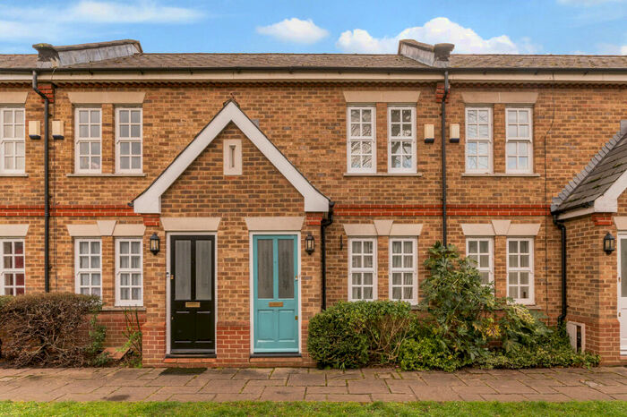 2 Bedroom Terraced House To Rent In Meredith Mews, Brockley Road, London, SE4