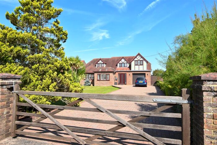 3 Bedroom Detached House For Sale In Main Road, Icklesham, Winchelsea, TN36