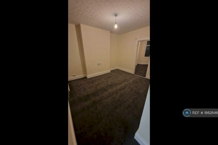 1 Bedroom Flat To Rent In Wilkinson Street, Ellesmere Port, CH65