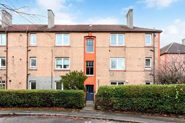 2 Bedroom Flat For Sale In / Northfield Square, Edinburgh, EH8