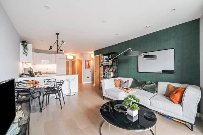 2 Bedroom Flat For Sale In Oculus House, Barking, London, IG11