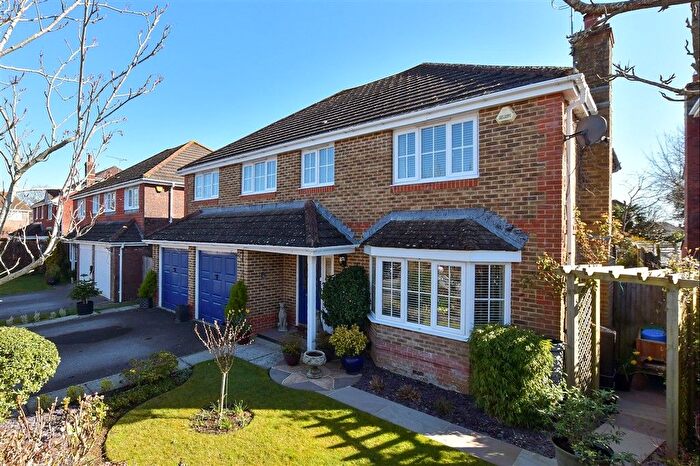 5 Bedroom Detached House For Sale In Willard Way, Ashington, West Sussex, RH20