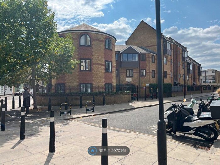 1 Bedroom Flat To Rent In De Beauvoir Place, London, N1