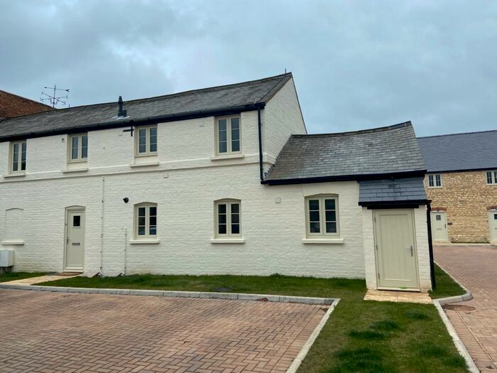 2 Bedroom Barn Conversion To Rent In Manor Close, Deanshanger, Milton Keynes, MK19