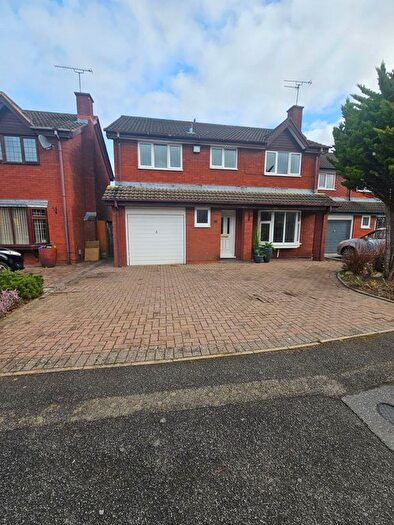 4 Bedroom Detached House For Sale In Madeira Croft, Coventry, CV5