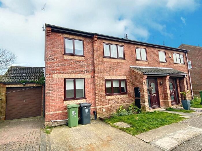 4 Bedroom Semi-Detached House For Sale In Caister On Sea, NR30