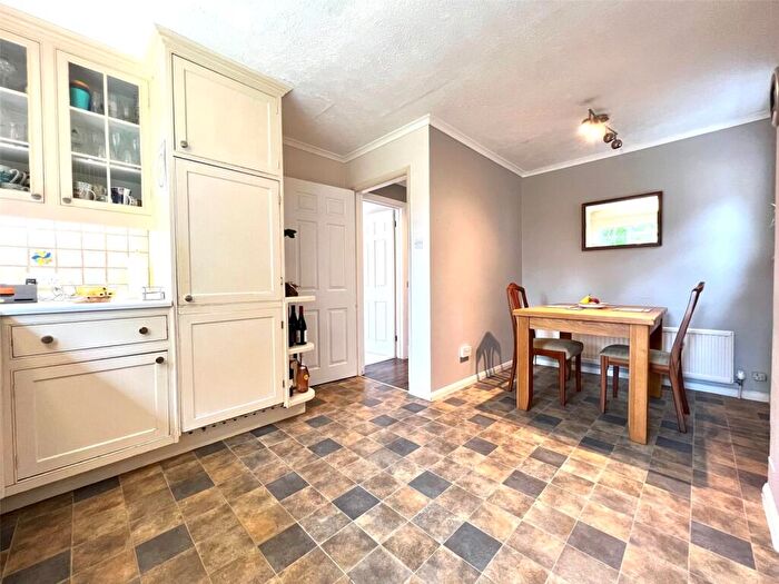 4 Bedroom Detached House For Sale In Summerdown Close, Off Summerdown Road, Eastbourne, BN20