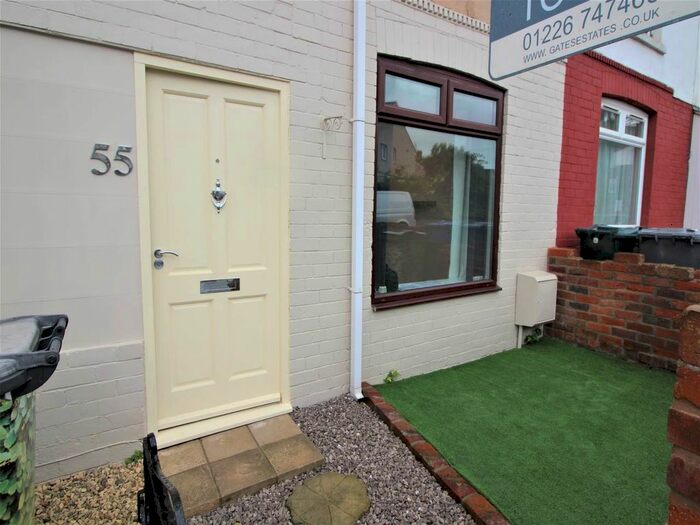 3 Bedroom Terraced House To Rent In Dukes Crescent, New Edlington, Doncaster, DN12