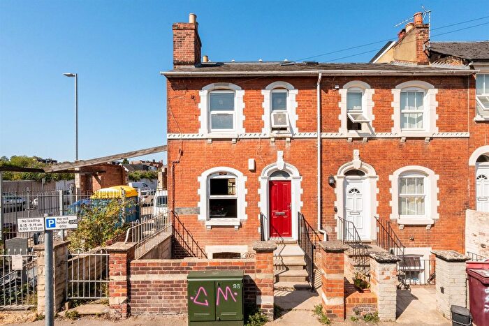 2 Bedroom Flat To Rent In Bedford Road, Reading, RG1