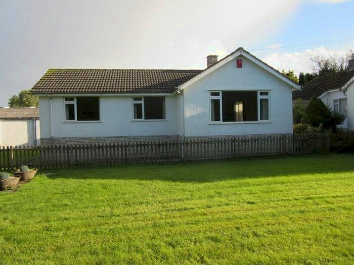 3 Bedroom Property To Rent In Green Ore, Wells, BA5