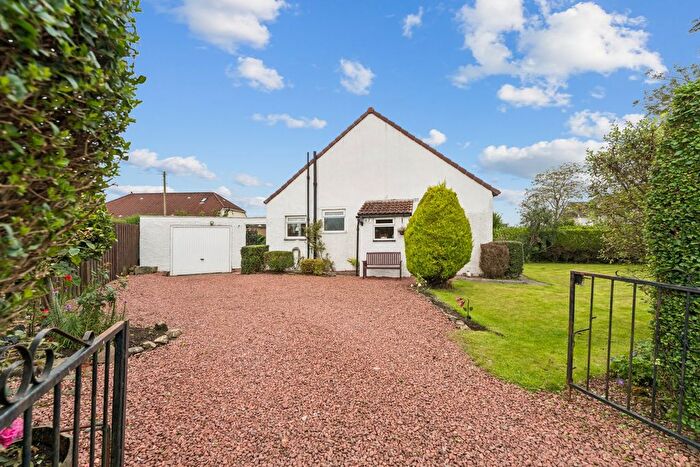 3 Bedroom Semi Detached House For Sale In Kessington Road, Bearsden, East Dunbartonshire, G61