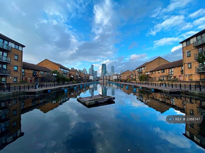 1 Bedroom Flat To Rent In Whiteadder Way, London, E14