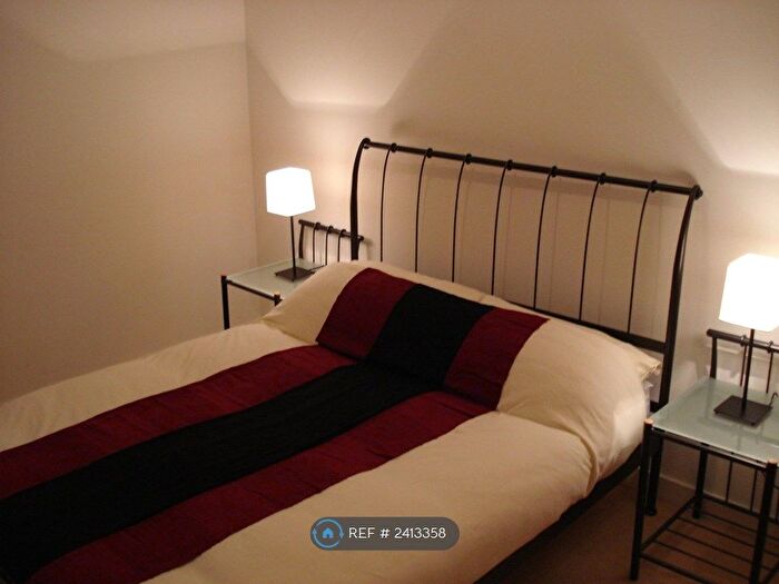 1 Bedroom Flat To Rent In Whitworth Street, Manchester, M1