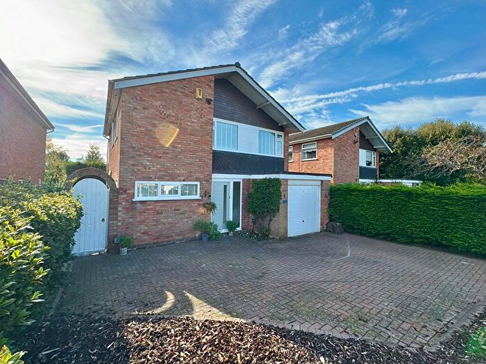 4 Bedroom Detached House For Sale In Mount House Road, Formby, Liverpool, L37