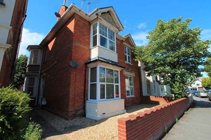 1 Bedroom Flat For Sale In Cecil Road, Bournemouth, BH5