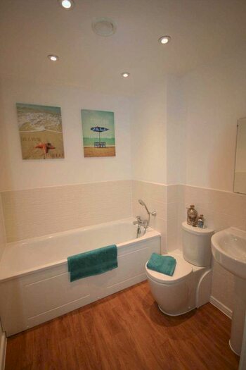 2 Bedroom Apartment To Rent In Spires View, Warrington, WA1
