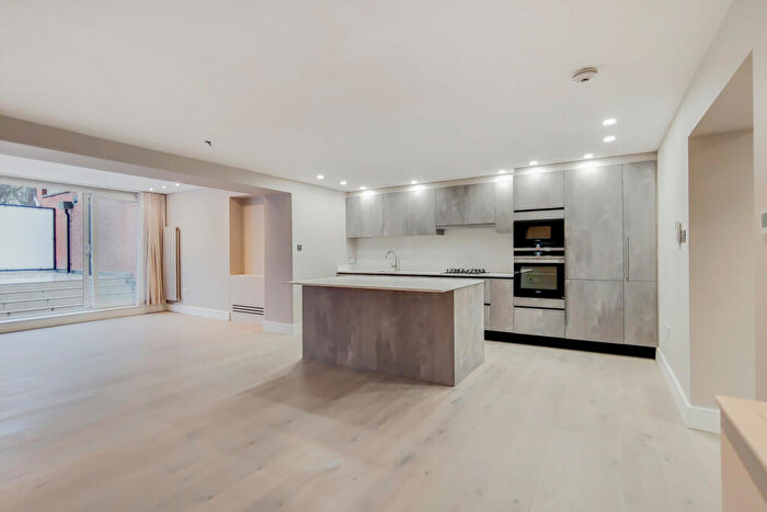 2 Bedroom Property To Rent In Fitzjohns Avenue, Hampstead, London, NW3