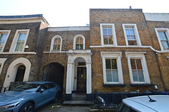 2 Bedroom Flat To Rent In Old Ford Road, E2