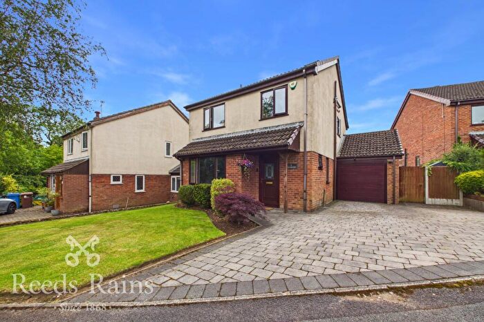 5 Bedroom Detached House For Sale In Glenmore, Chorley, Lancashire, PR6