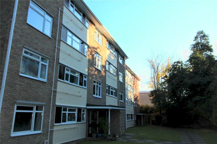 2 Bedroom Flat To Rent In Leahurst Court, Leahurst Court Road, Brighton, East Sussex, BN1