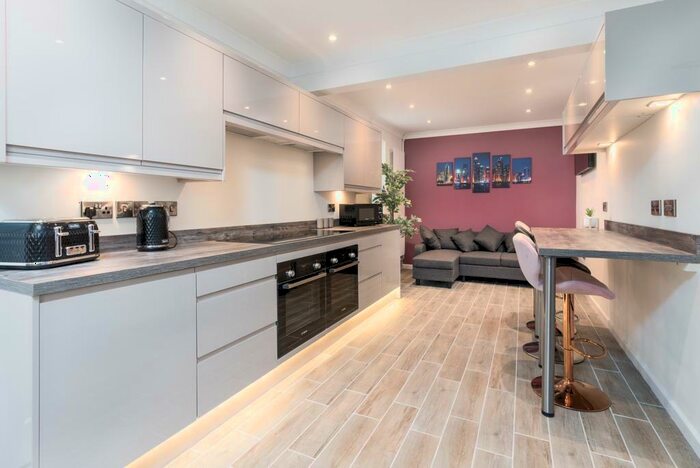 6 Bedroom House To Rent In Sumpter Road, Norwich, NR4