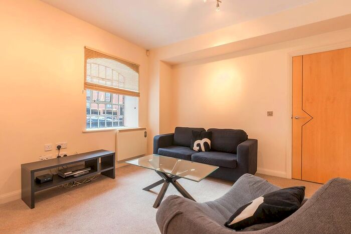 1 Bedroom Flat To Rent In Newhall Court, George Street, B3