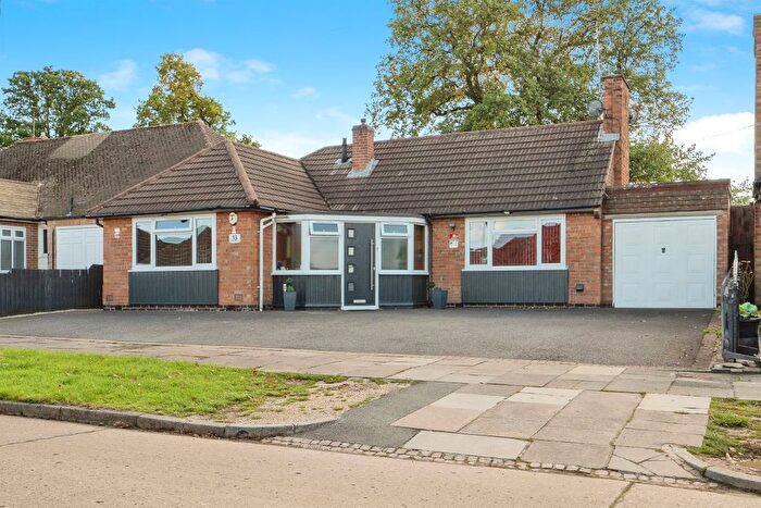 5 Bedroom Detached Bungalow For Sale In Oakside Crescent, Leicester, LE5