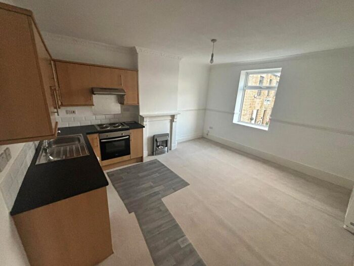 2 Bedroom Apartment To Rent In High Street, Wombwell, S73