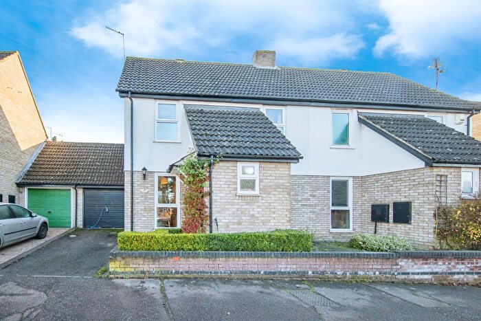 3 Bedroom Semi Detached House For Sale In Fernlea, Colchester, CO4