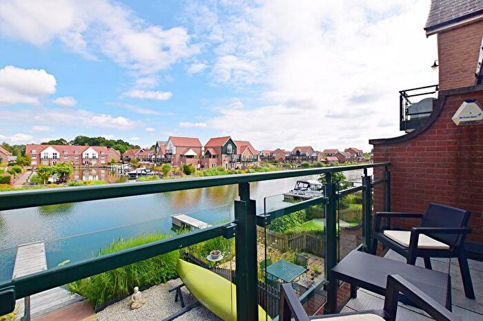 2 Bedroom Terraced House For Sale In Park Lane, Burton Waters, Lincoln, LN1