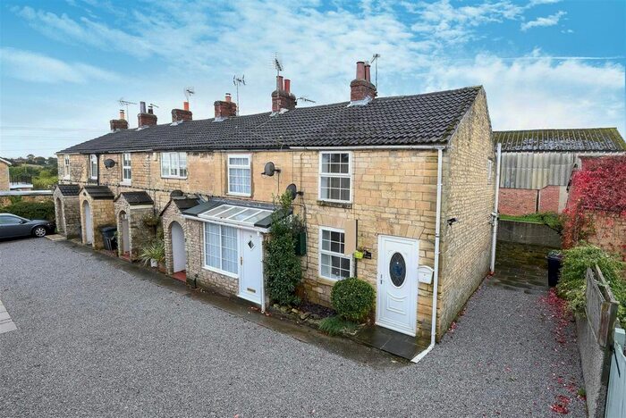 2 Bedroom Cottage To Rent In Victoria Place, Clifford, Wetherby, LS23