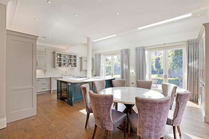 6 Bedroom Detached House For Sale In Cowhill, Rutland Drive, Harrogate, HG1