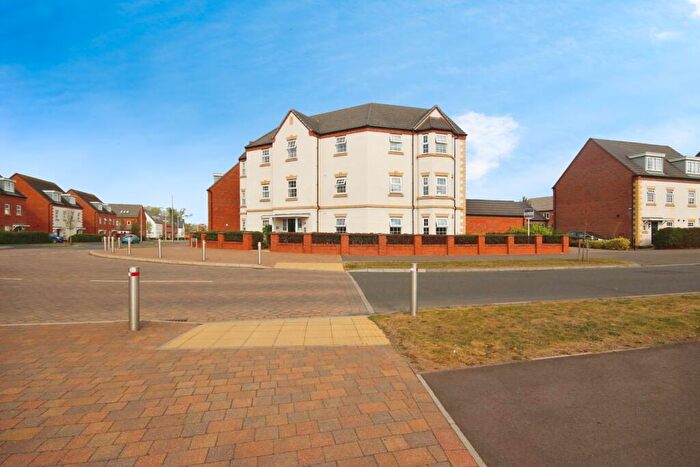 2 Bedroom Flat For Sale In Vickers Way, Warwick, Warwickshire, CV34