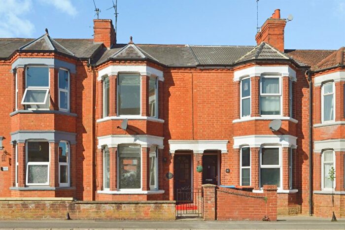 3 Bedroom Terraced House For Sale In Jersey Road, Wolverton, Milton Keynes, MK12