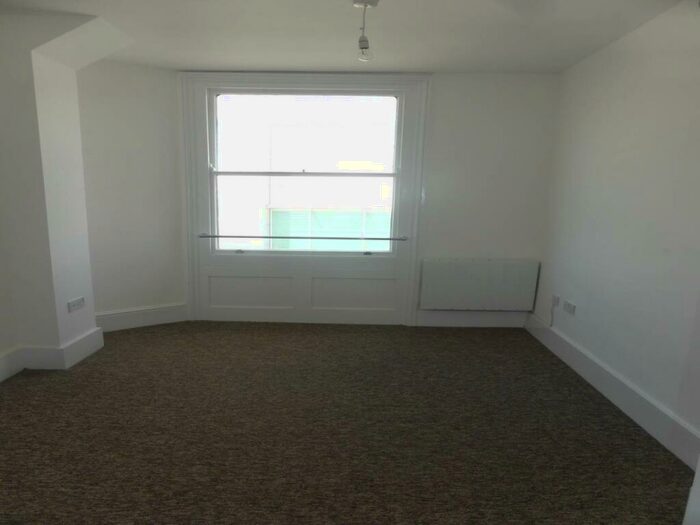 4 Bedroom Flat To Rent In North Street, , Brighton, BN1